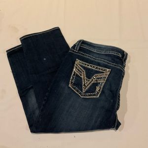 Vigors Crop/Capri Never Worn